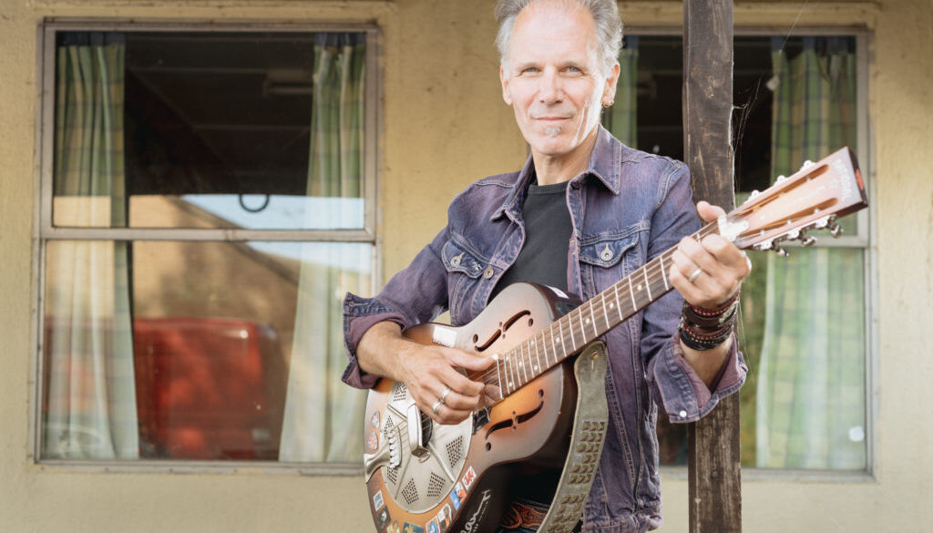 brooks-solo-reso1-july2017-print